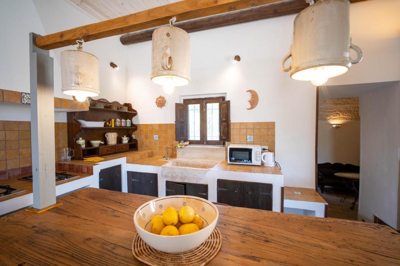 Villa WePuglia - Trullo Sentimento Martina Franca Esterno foto